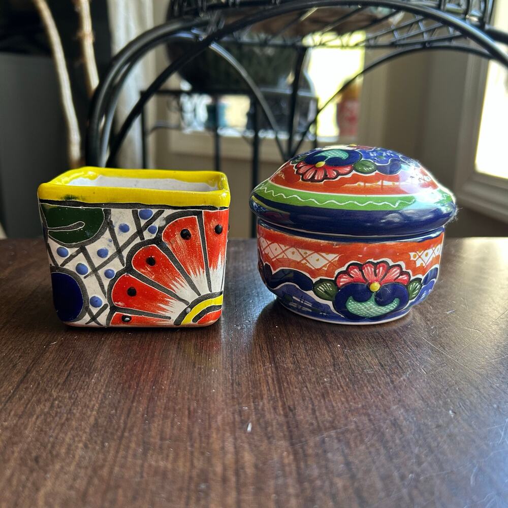 Small hand painted Mexican Talavera pottery plater & trinket dish folk art